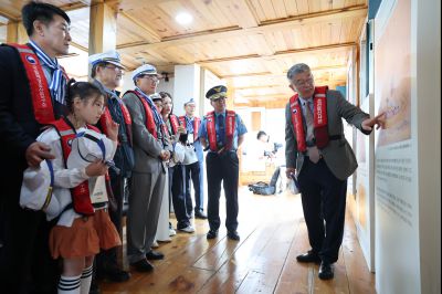 제16회 화성 뱃놀이 축제 2일차 개막식 - 조선통신사선 탑승 0D0A0637_resize.jpg