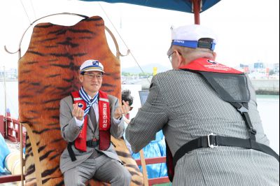 제16회 화성 뱃놀이 축제 2일차 개막식 - 조선통신사선 탑승 0D0A0859_resize.jpg