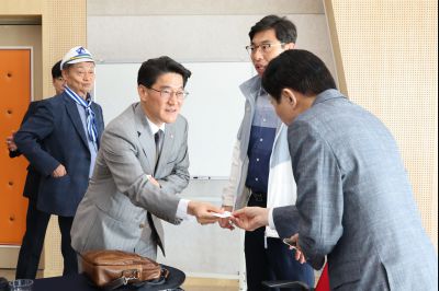 제16회 화성 뱃놀이 축제 2일차 일일보고 및 필리핀 대사 접견 0D0A0274_resize.jpg