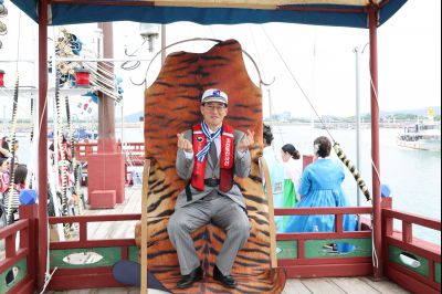 제16회 화성 뱃놀이 축제 2일차 개막식 - 조선통신사선 탑승 0D0A0874_resize.jpg