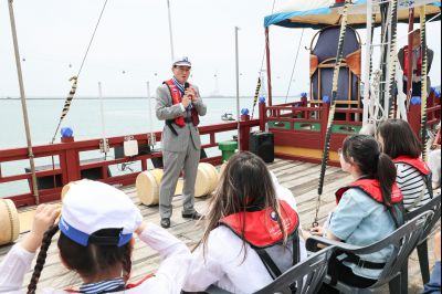 제16회 화성 뱃놀이 축제 2일차 개막식 - 조선통신사선 탑승 0D0A1181_resize.jpg