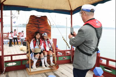 제16회 화성 뱃놀이 축제 2일차 개막식 - 조선통신사선 탑승 0D0A1237_resize.jpg