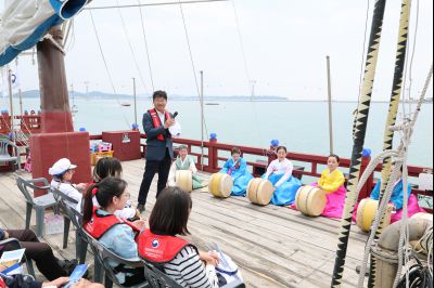 제16회 화성 뱃놀이 축제 2일차 개막식 - 조선통신사선 탑승 0D0A1290_resize.jpg