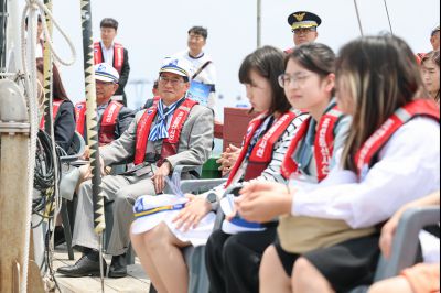 제16회 화성 뱃놀이 축제 2일차 개막식 - 조선통신사선 탑승 0D0A1532_resize.jpg
