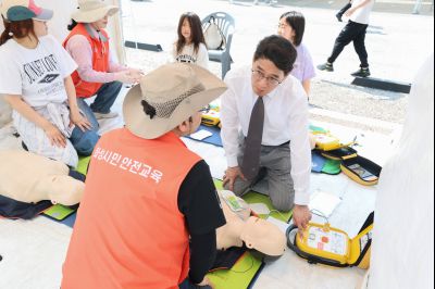 5월 안전점검의 날 캠페인 - 화성 뱃놀이 축제 현장 0D0A3827_resize.jpg
