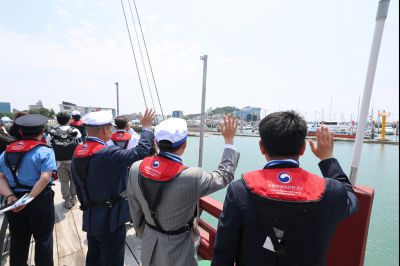 제16회 화성 뱃놀이 축제 2일차 개막식 - 조선통신사선 탑승 0D0A1960_resize.jpg