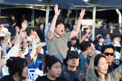 제16회 화성 뱃놀이 축제 1일차 현장 스케치 0D0A8090_resize.jpg