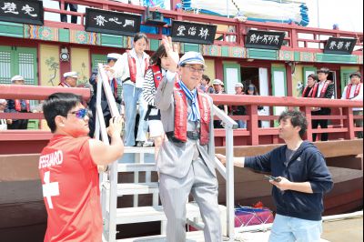 제16회 화성 뱃놀이 축제 2일차 개막식 - 조선통신사선 탑승 0D0A2105_resize.jpg