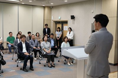 5급 심사승진자 임용장 교부 C1KS4629_resize.JPG