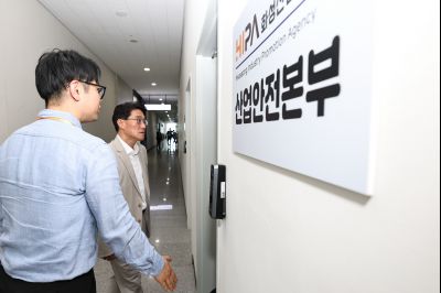 윤성진 제1부시장 화성산업진흥원 업무보고 C1KS3599_resize.JPG