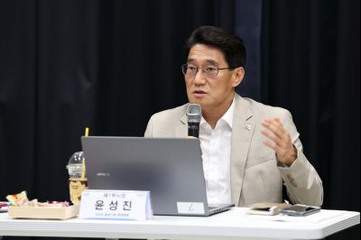 윤성진 제1부시장 화성산업진흥원 업무보고 C1KS3694_resize.JPG