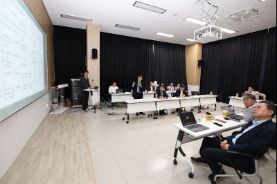 윤성진 제1부시장 화성산업진흥원 업무보고 C1KS3701_resize.JPG