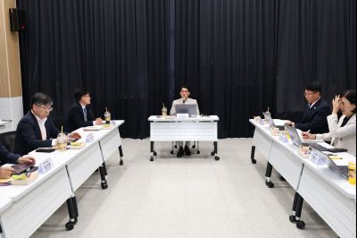 윤성진 제1부시장 화성산업진흥원 업무보고 C1KS3733_resize.JPG