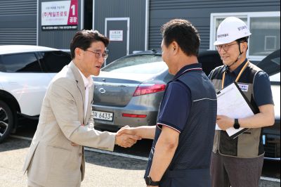 윤성진 제1부시장 화성시 산업안전지킴이 합동점검 및 직원과 간담회 C1KS3790_resize.JPG