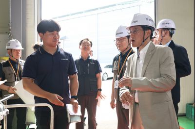 윤성진 제1부시장 화성시 산업안전지킴이 합동점검 및 직원과 간담회 C1KS3813_resize.JPG
