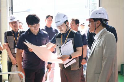 윤성진 제1부시장 화성시 산업안전지킴이 합동점검 및 직원과 간담회 C1KS3817_resize.JPG
