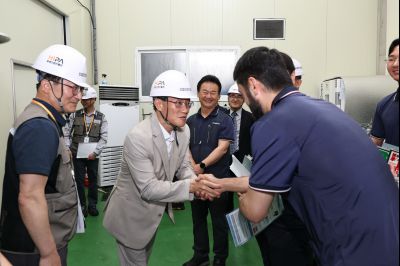 윤성진 제1부시장 화성시 산업안전지킴이 합동점검 및 직원과 간담회 C1KS3961_resize.JPG
