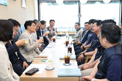 윤성진 제1부시장 화성시 산업안전지킴이 합동점검 및 직원과 간담회 C1KS4097_resize.JPG