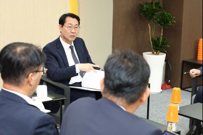 제1부시장 및 국장단 차담회 0D0A8200_resize.jpg