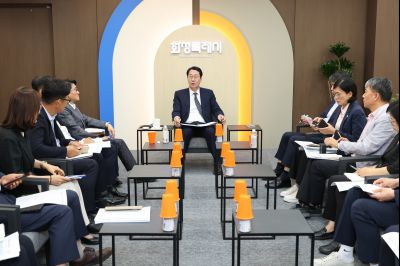 제1부시장 및 국장단 차담회 0D0A8468_resize.jpg