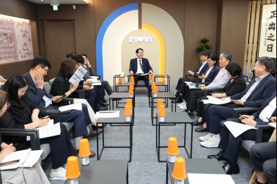 제1부시장 및 국장단 차담회 0D0A8474_resize.jpg