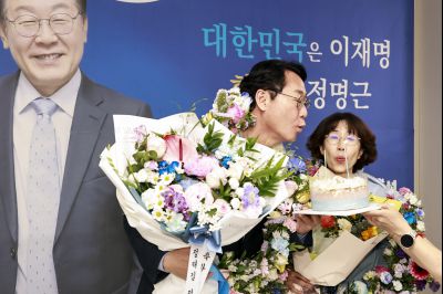 제9회 전국동시지방선거 정명근 화성시장 당선인 축하행사 20260603 제9회 전국동시지방선거 정명근 화성시장 당선자 축하행사_15_resize.jpg