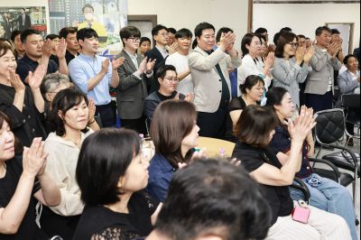 제9회 전국동시지방선거 정명근 화성시장 당선인 축하행사 20260603 제9회 전국동시지방선거 정명근 화성시장 당선자 축하행사_51_resize.jpg