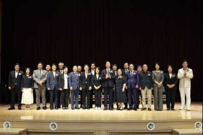 제9회 전국동시지방선거 정명근 당선인 당선증 교부식 C1KS5398_resize.JPG