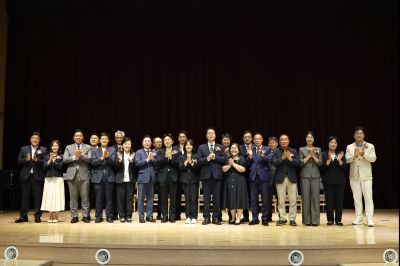 제9회 전국동시지방선거 정명근 당선인 당선증 교부식 C1KS5403_resize.JPG