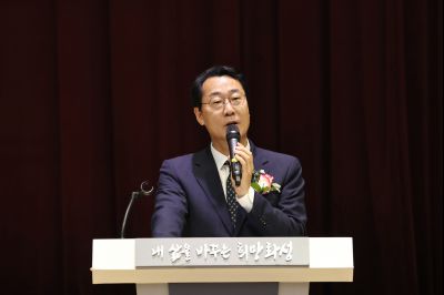 제9회 전국동시지방선거 정명근 당선인 당선증 교부식 C1KS5463_resize.JPG
