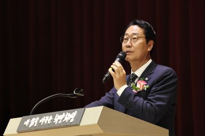 제9회 전국동시지방선거 정명근 당선인 당선증 교부식 C1KS5484_resize.JPG