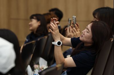 제9회 전국동시지방선거 정명근 당선인 당선증 교부식 C1KS5545_resize.JPG