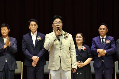 제9회 전국동시지방선거 정명근 당선인 당선증 교부식 C1KS5551_resize.JPG