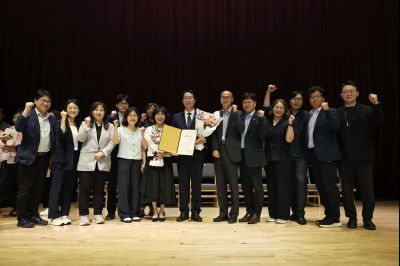 제9회 전국동시지방선거 정명근 당선인 당선증 교부식 C1KS5692_resize.JPG