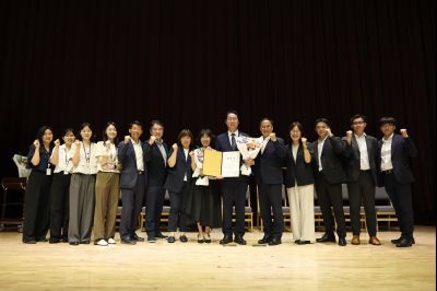 제9회 전국동시지방선거 정명근 당선인 당선증 교부식 C1KS5823_resize.JPG