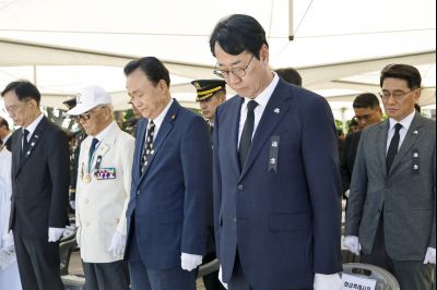제71회 현충일 추념식 20260606 제71회 현충일 추념식_25_resize.jpg