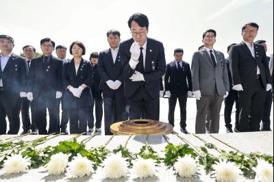 제71회 현충일 추념식 20260606 제71회 현충일 추념식_79_resize.jpg
