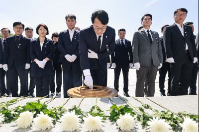 제71회 현충일 추념식 20260606 제71회 현충일 추념식_80_resize.jpg