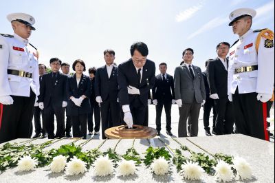 제71회 현충일 추념식 20260606 제71회 현충일 추념식_81_resize.jpg