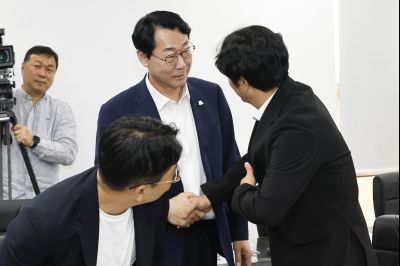 화성시의원 당선인 격려 방문 20260611 화성시의원 당선인 격려 방문_01.jpg