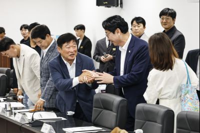 화성시의원 당선인 격려 방문 20260611 화성시의원 당선인 격려 방문_02.jpg